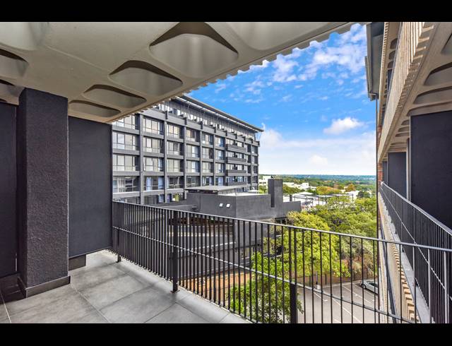 1 BEDROOM APARTMENT FOR SALE IN SANDTON CENTRAL